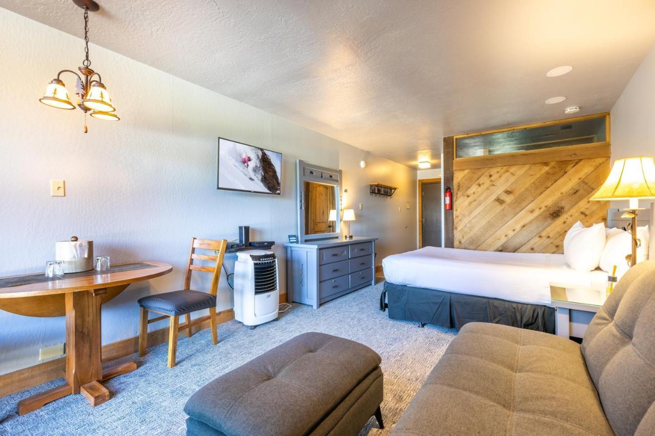Hotel Style Room In The Timber Creek Lodge Condo Truckee Buitenkant foto